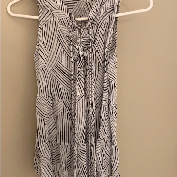 Anthropologie black and white tunic top - Picture 3 of 5
